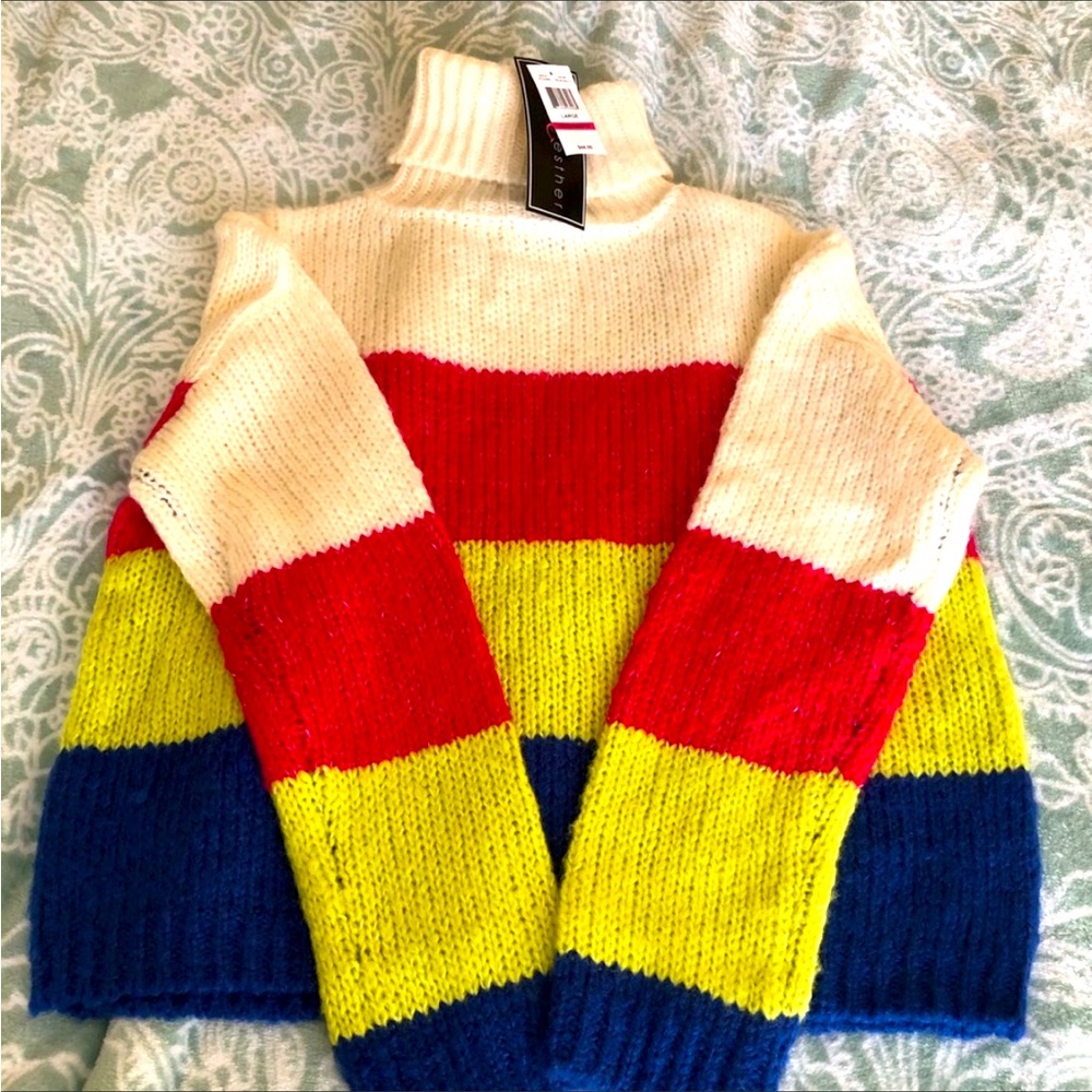 Womens sweater size large, nonsmoking home